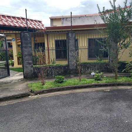 Ferienwohnung Casa Lorin Río Segundo Exterior foto